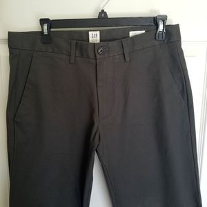 Mens Gap Straight Khakis, Size 31x32